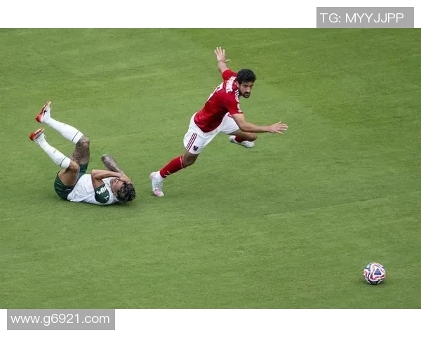 足球明星进球瞬间的精彩瞬间回顾与感动时刻分享